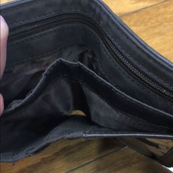 nine West Brown Croc Embossed Faux Leather Wallet - Picture 8 of 8